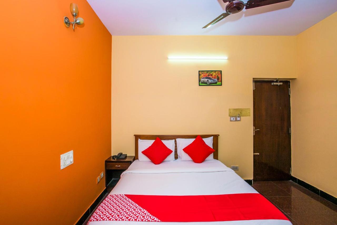 Priyanka Residency Hotel Bangalore Exterior photo